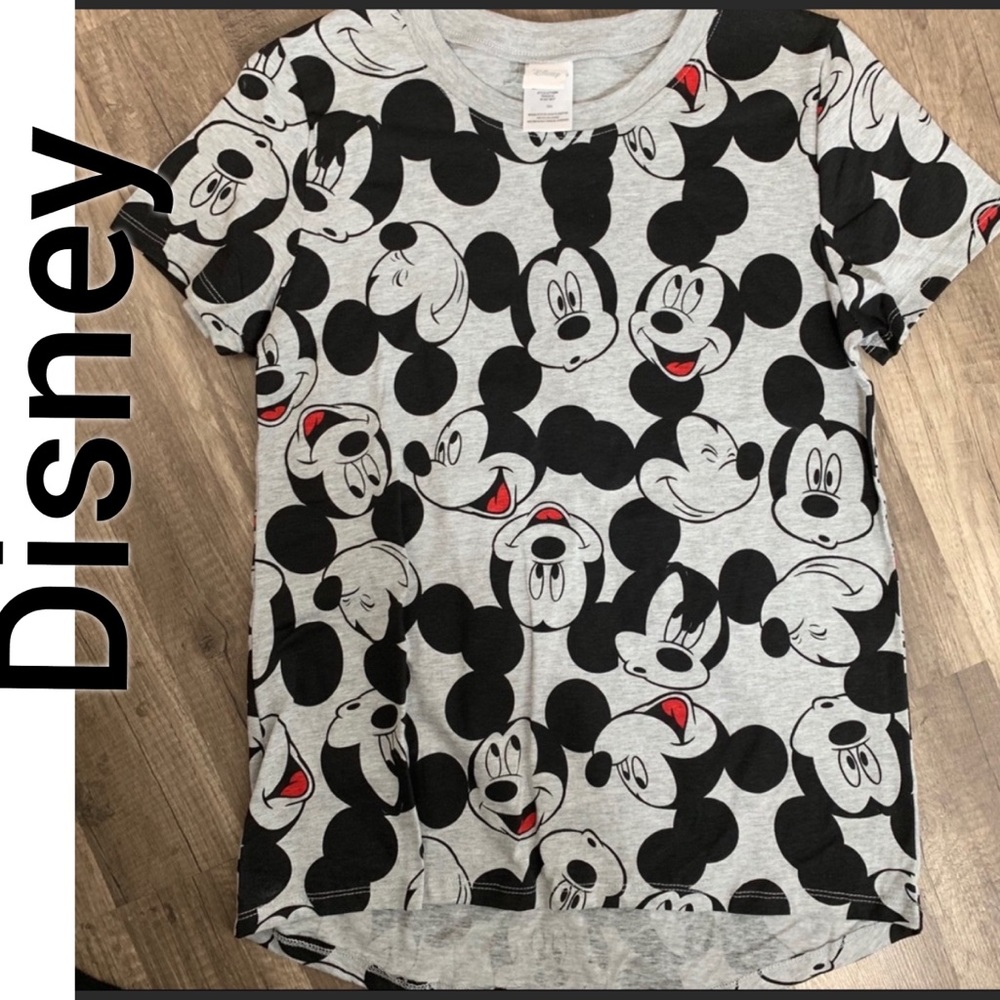 Mickey Mouse tee